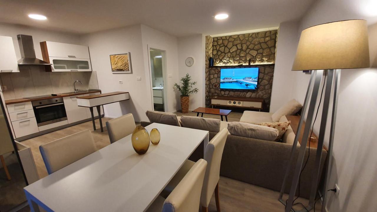 Divine View Apartma نجيفيش المظهر الخارجي الصورة